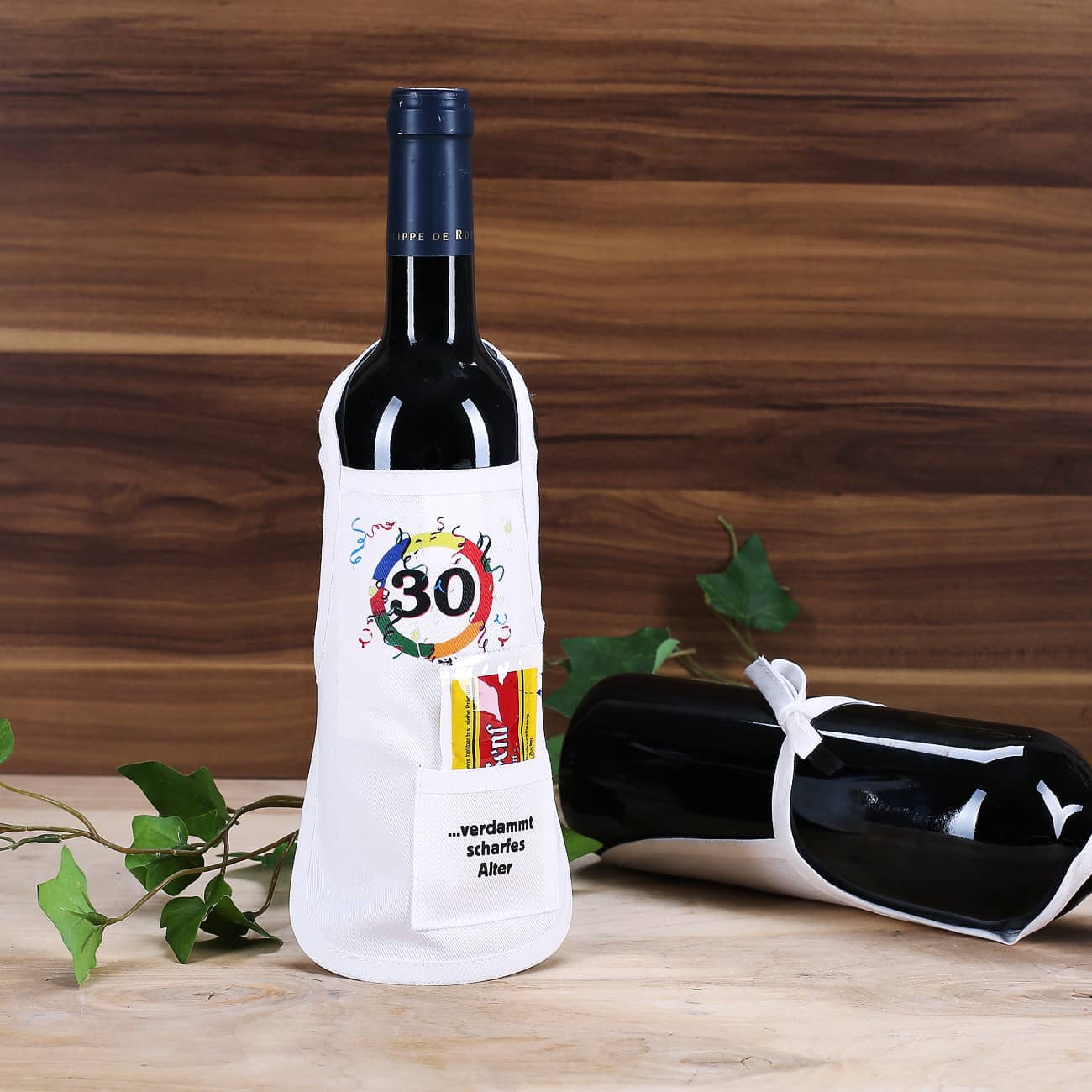 Flaschenschürze 30 - verdammt scharfes Alter