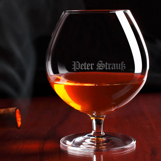 Graviertes Weinbrandglas mit Ihrem gewünschten Namen