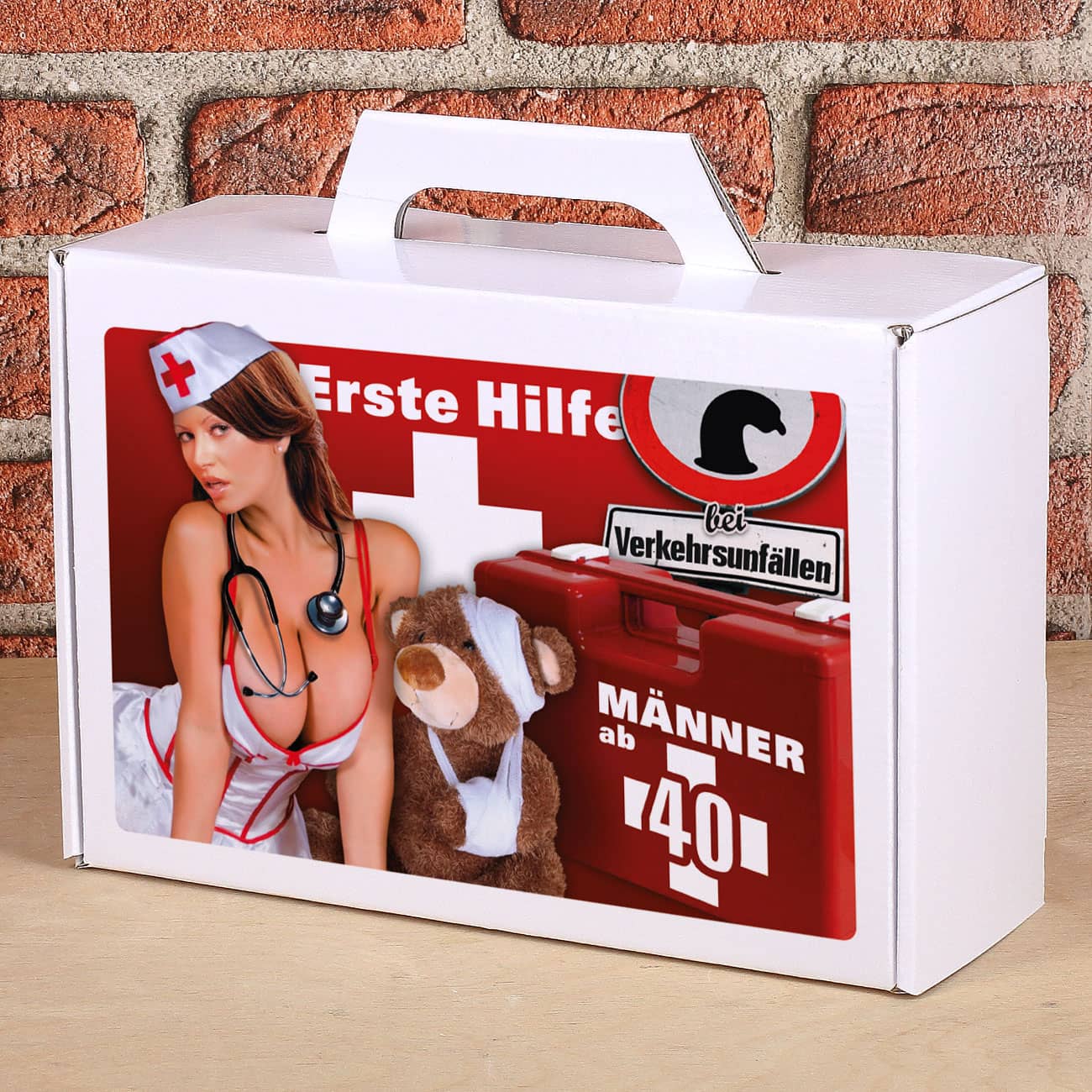 Bedruckter Pappkoffer