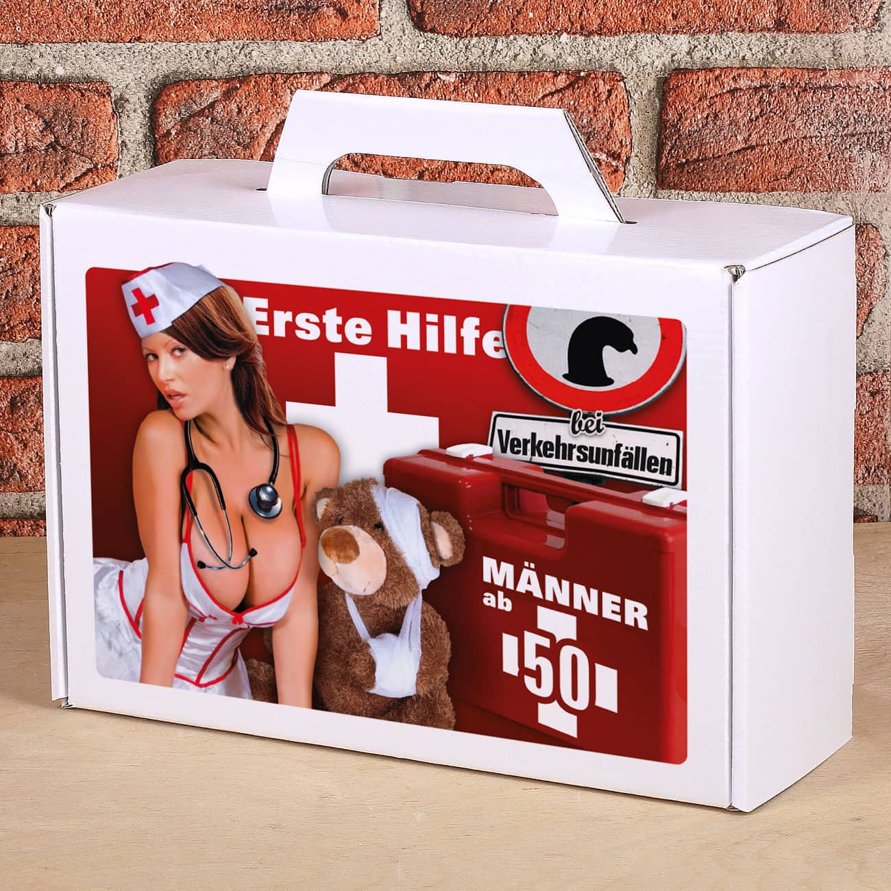 Bedruckter Pappkoffer