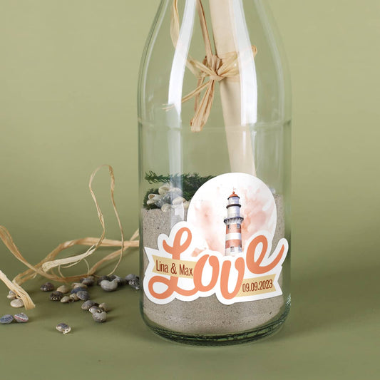 Flaschenpost mit romantischen Aufkleber "Love" mit Watercolor-Leuchtturm, Ihren Wunschnamen und einem Hochzeitsdatum