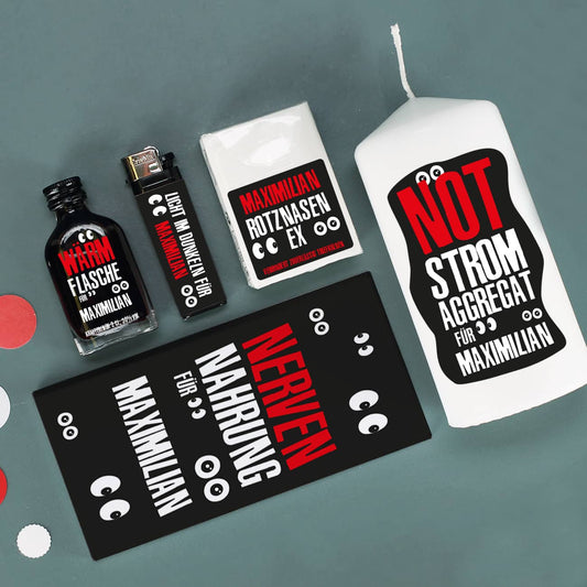 Kräuterlikör, Feuerzeug, Taschentücher, Kerze und Schokolade