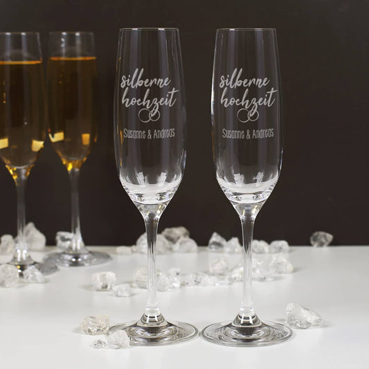 Silberhochzeits-Secco und zwei gravierte Sektgläser in einer Box