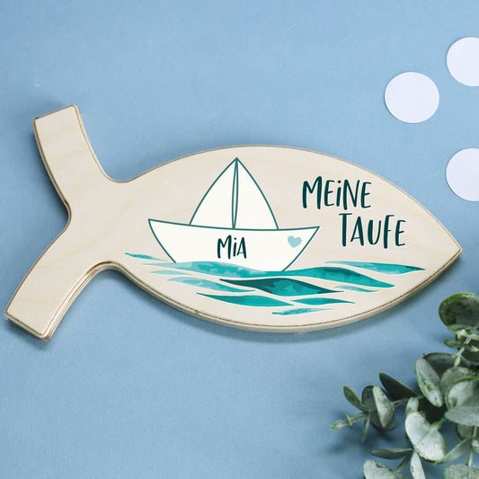 Kleiner Fisch aus Holz zur Taufe mit Ihrem Wunschnamen versehen