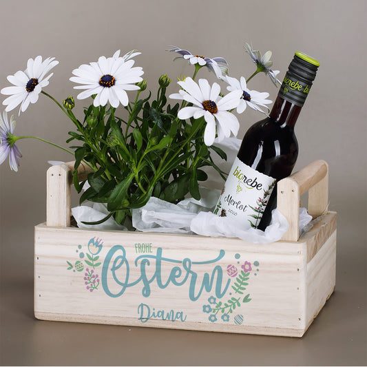 Osterkörbchen & Pflanzkiste aus Holz mit Wunschnamen | Frohe Ostern Motiv