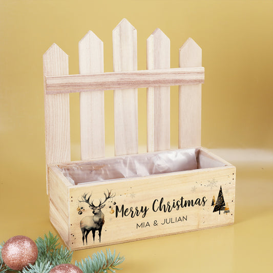 Weihnachts-Pflanzkiste mit Zaunelement und Hirschmotiv, personalisiert