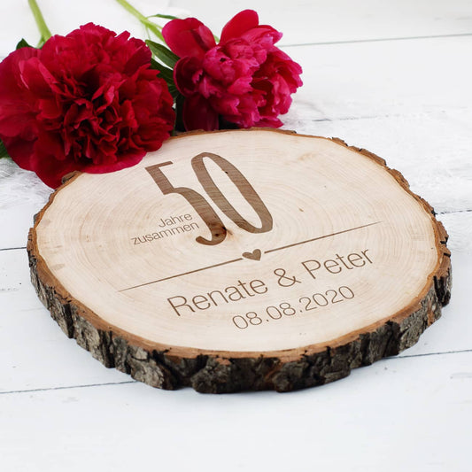 Baumscheibe mit Rinde zur Goldhochzeit