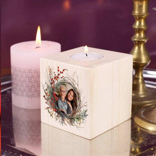 Holzteelichthalter mit Foto und Weihnachtskranz
