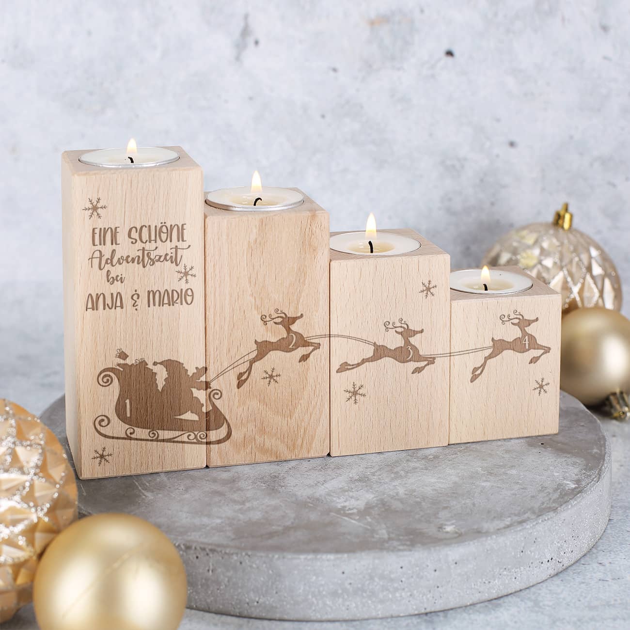 Adventskranz mit Holzteelichthaltern