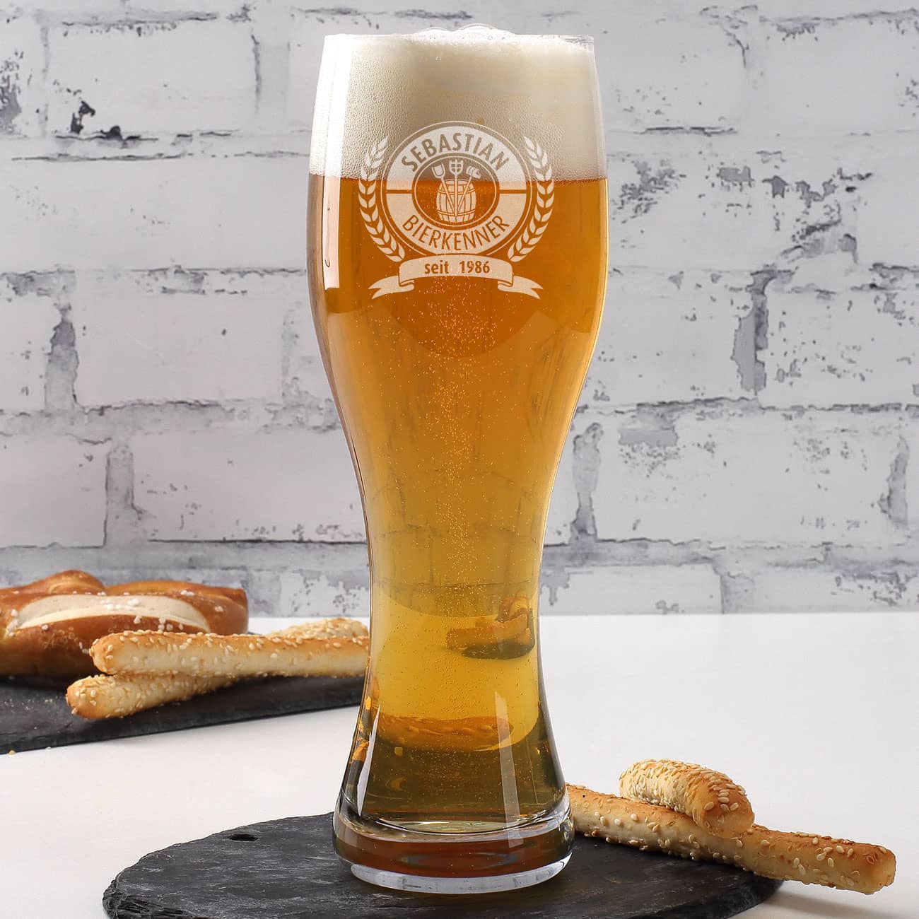 Leonardo Weizenbierglas mit Gravur Bierkenner –