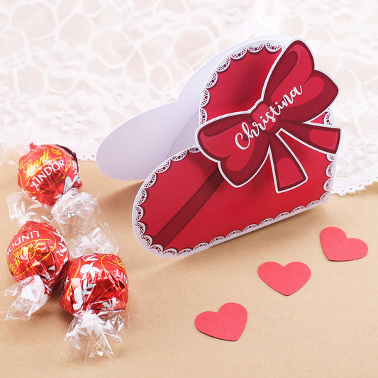 Pralinenschachtel mit 3 Lindorkugeln gefüllt