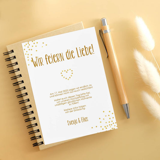 Personalisierte Save the Date Karten zum Einladen der Gäste