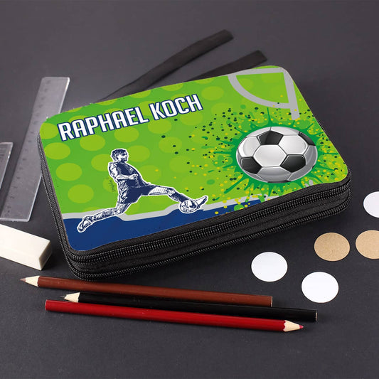 Gefüllte Fußball Federmappe mit Ihrem Wunschnamen bedruckt
