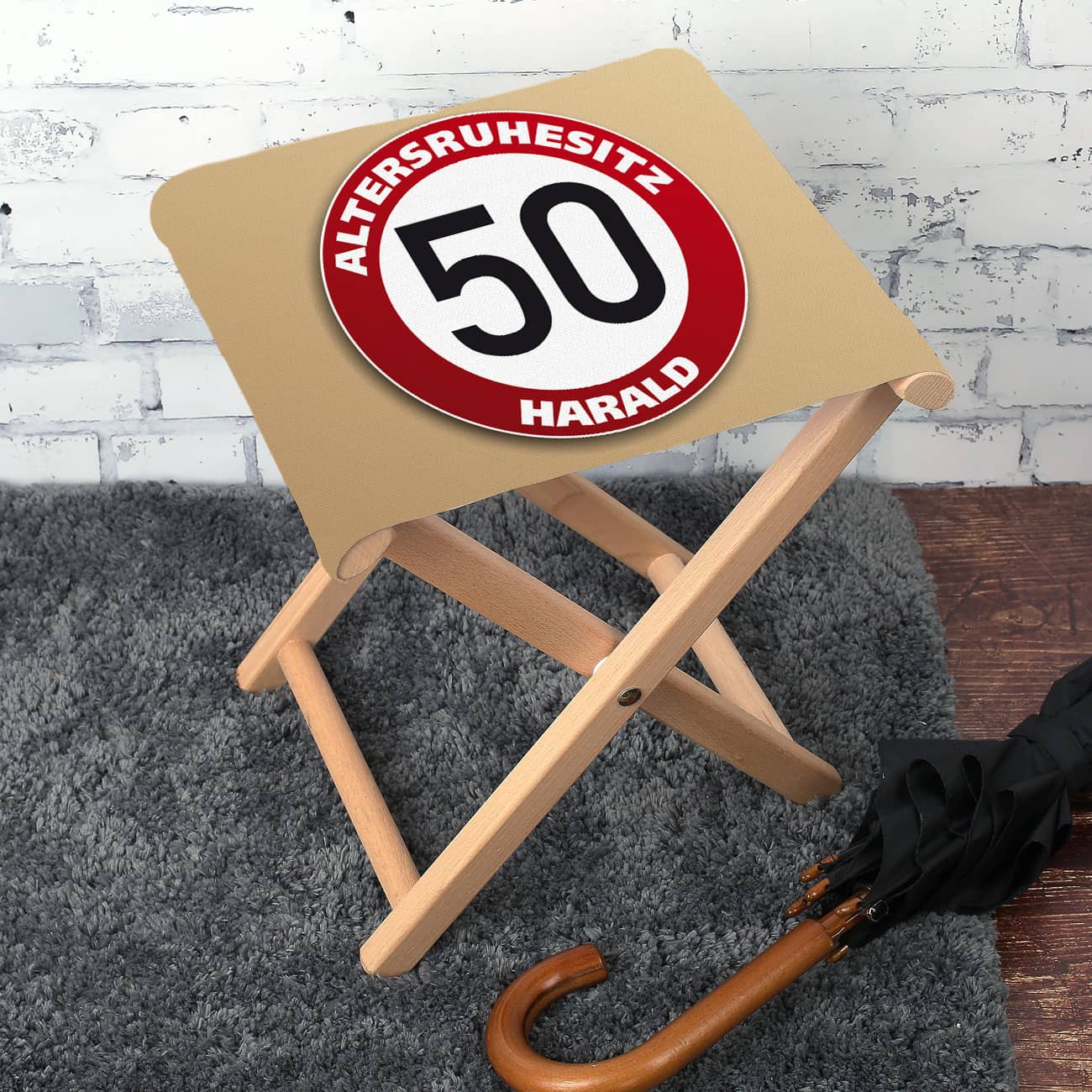 Klapphocker mit Namen zum 50. Geburtstag