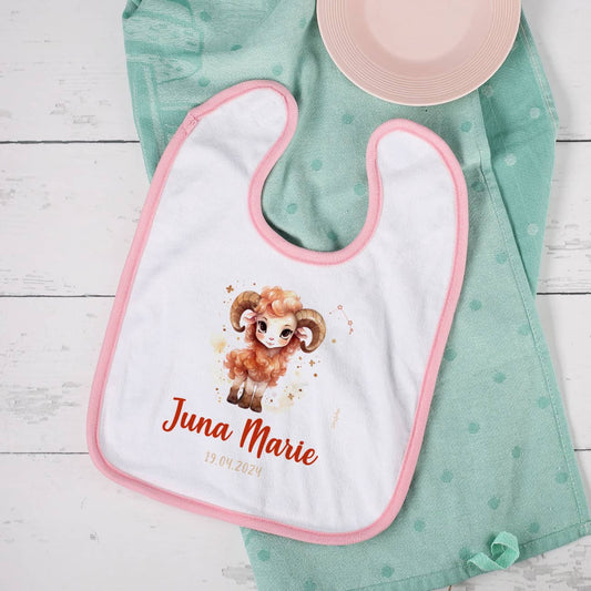 Weiß/rosa Lätzchen mit Sternzeichen, Name und Datum