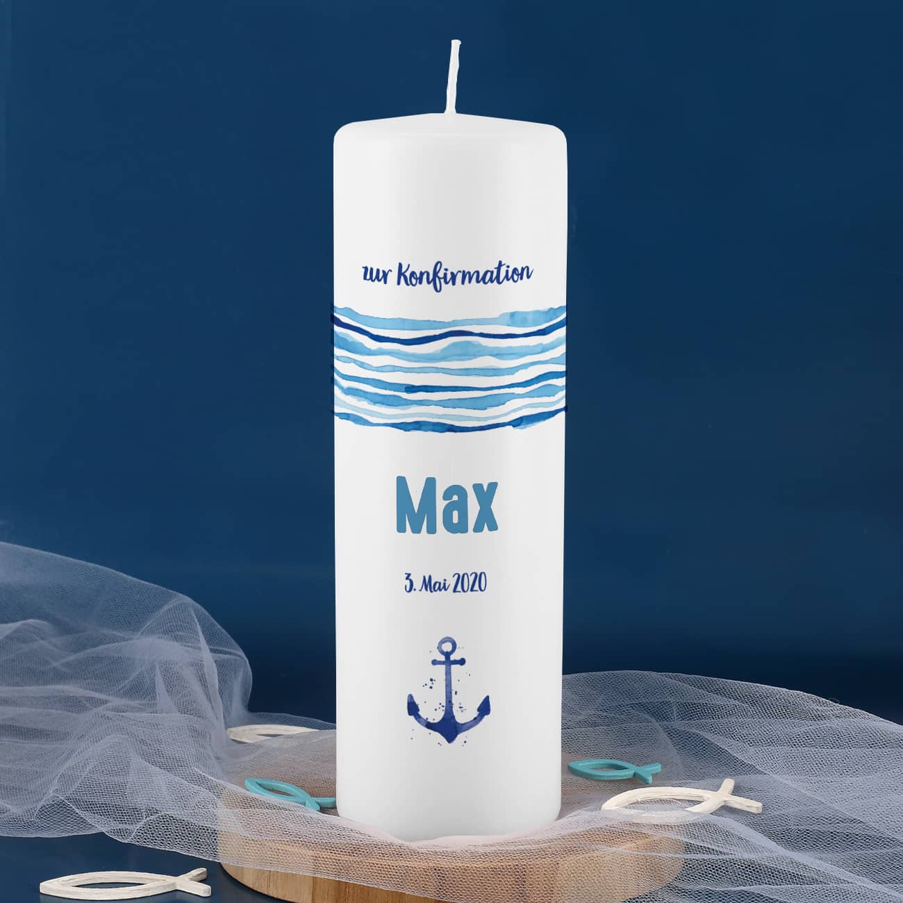 Kerze zur Konfirmation für Jungen mit Wasser, Anker, Name, Datum und Segenswunsch –