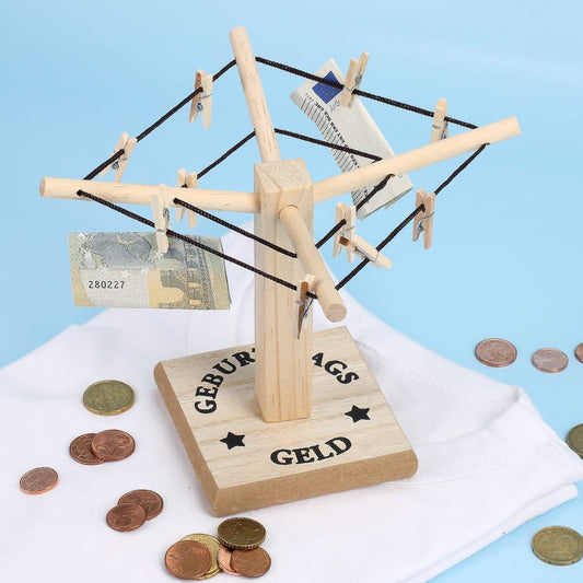 Spinne aus Holz für Geburtstagsgeld