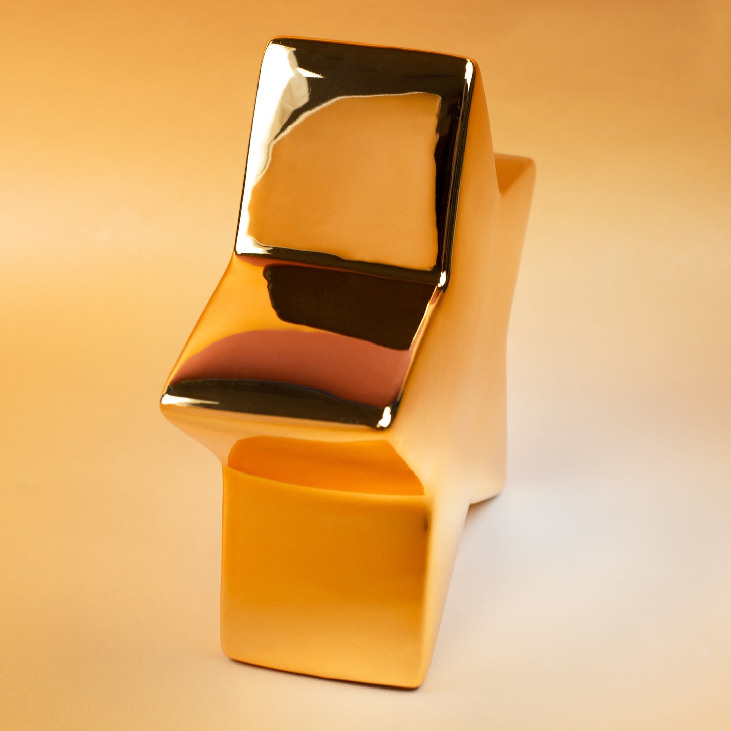 Goldener Leonardo Keramikstern, Seitenansicht