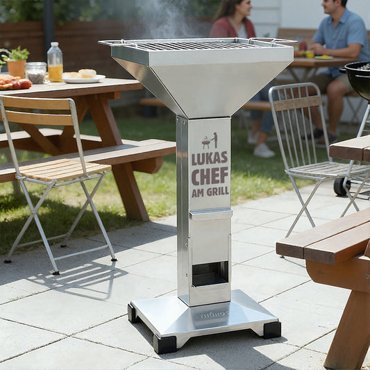 Hochwertiger Thüros Säulengrill aus Edelstahl mit persönlicher Gravur "Chef am Grill" und dem Namen, als Geschenk zum Geburtstag oder Vatertag, Holzkohlegrill