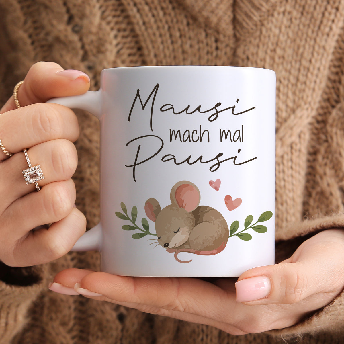 Lustige Tasse 'Mausi mach mal Pausi' mit Maus Motiv als Geschenk –