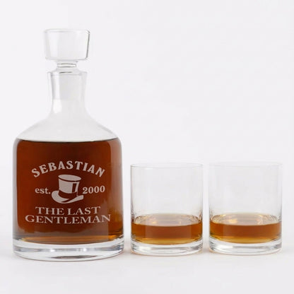 Edles 3-teiliges Whisky-Geschenkset für Männer ‚The Last Gentleman‘ personalisiert mit Name und Jahr