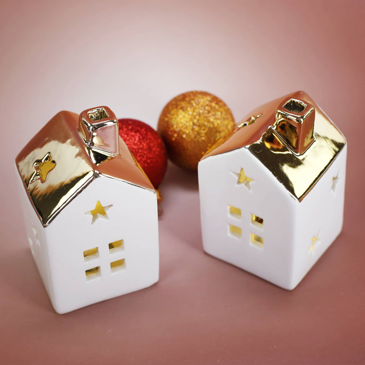Weihnachtshaus mit LED im 2er Set – Charmante Weihnachtsdeko –