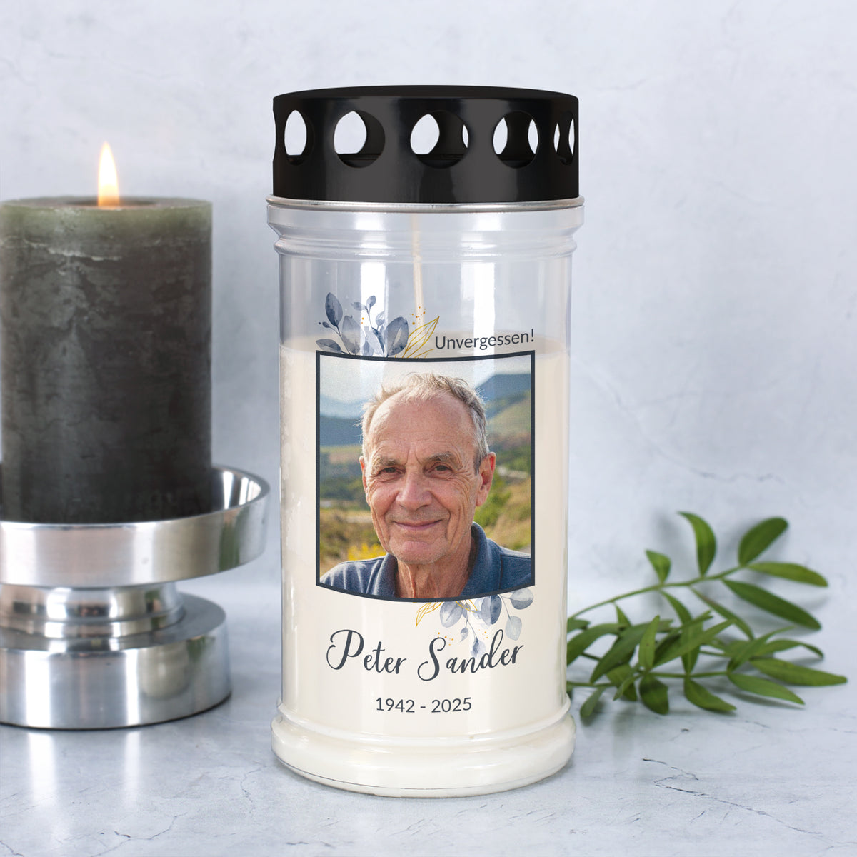 Personalisiertes Grablicht mit Foto, Name & Datum