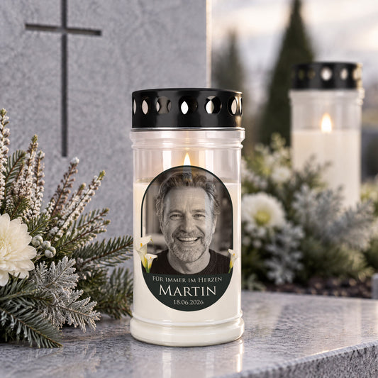 Grablicht personalisiert mit Foto, Name, Datum und Calla-Motiv