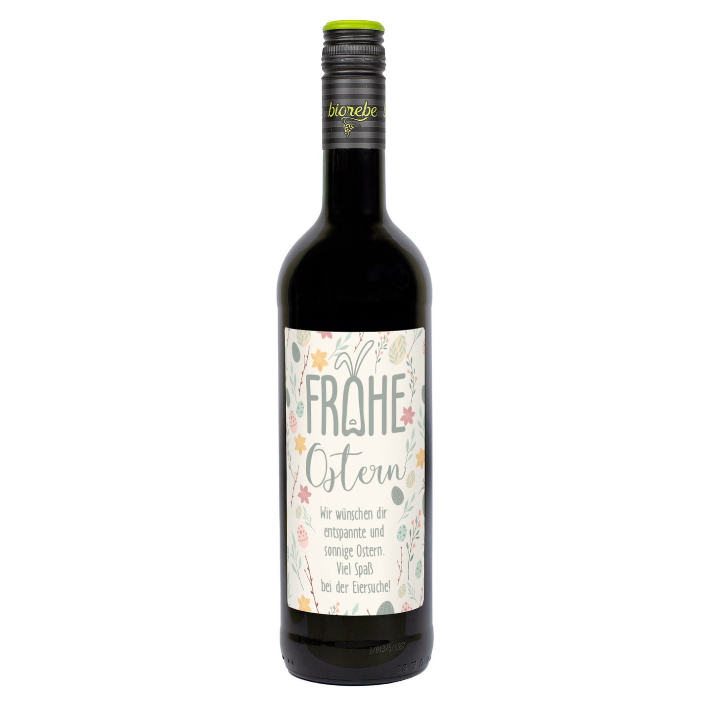 Einzelne Rotweinflasche mit Osteretikett „Frohe Ostern“ auf weißem Hintergrund