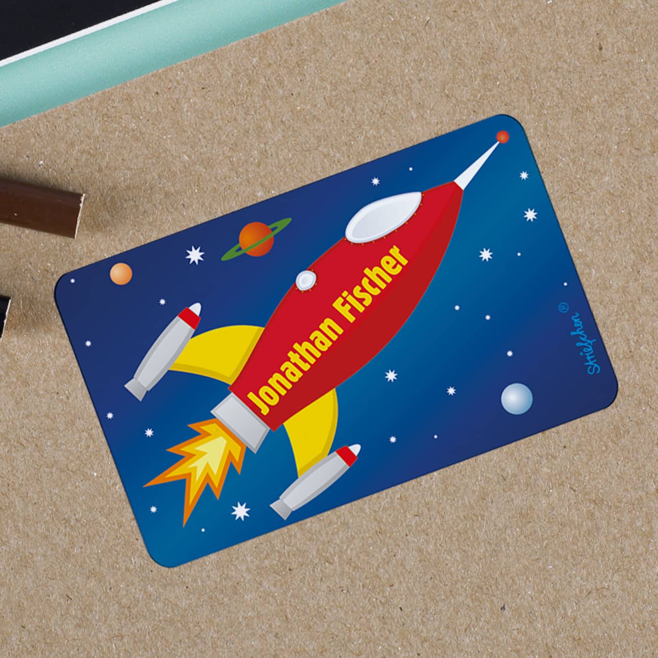 Namensaufkleber mit Rakete im Set