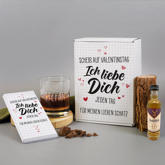 Whisky Set zum Valentinstag mit Glas und Schokolade