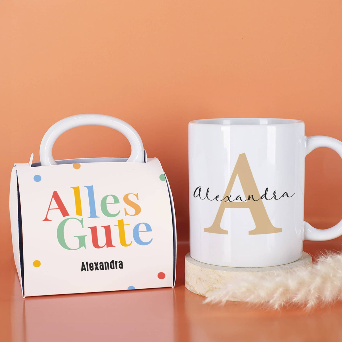 Personalisierte Namenstasse mit Tassentasche