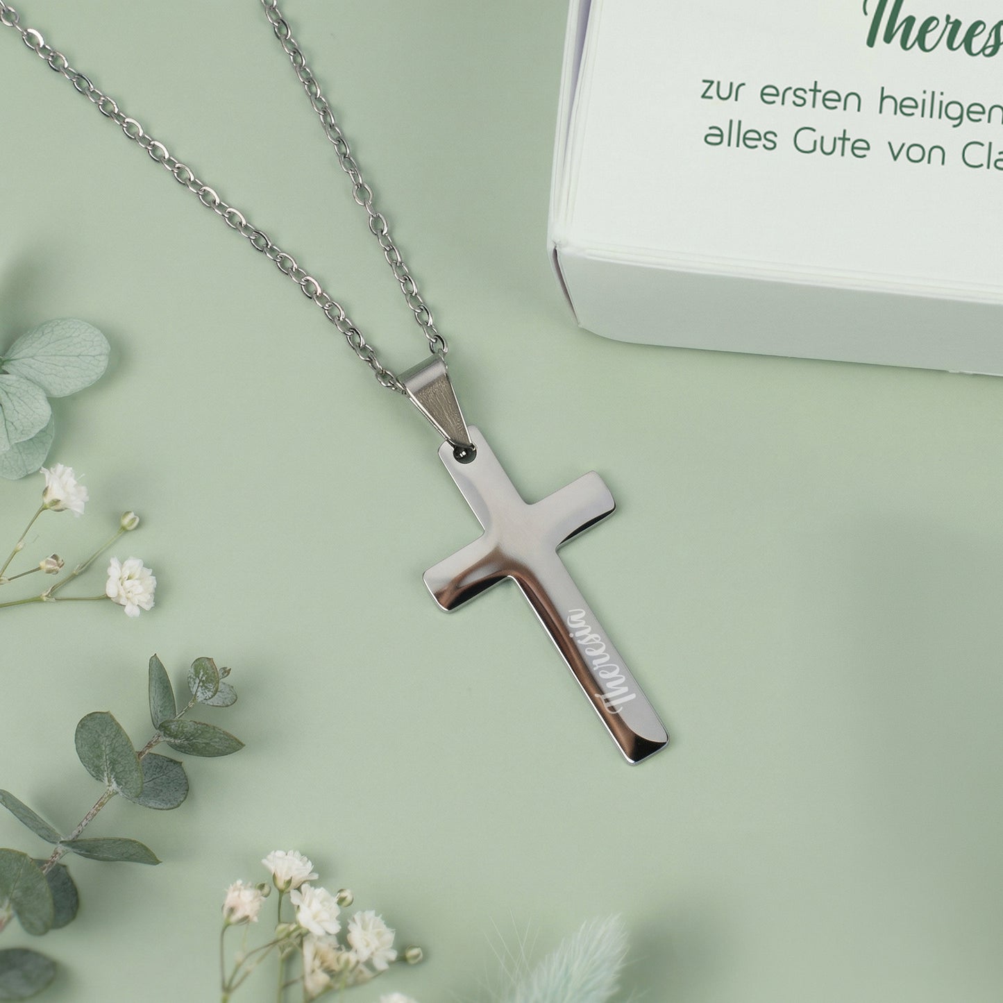 Kreuzkette mit Namensgravur und Ichthys Geschenkbox zur religiösen Feier