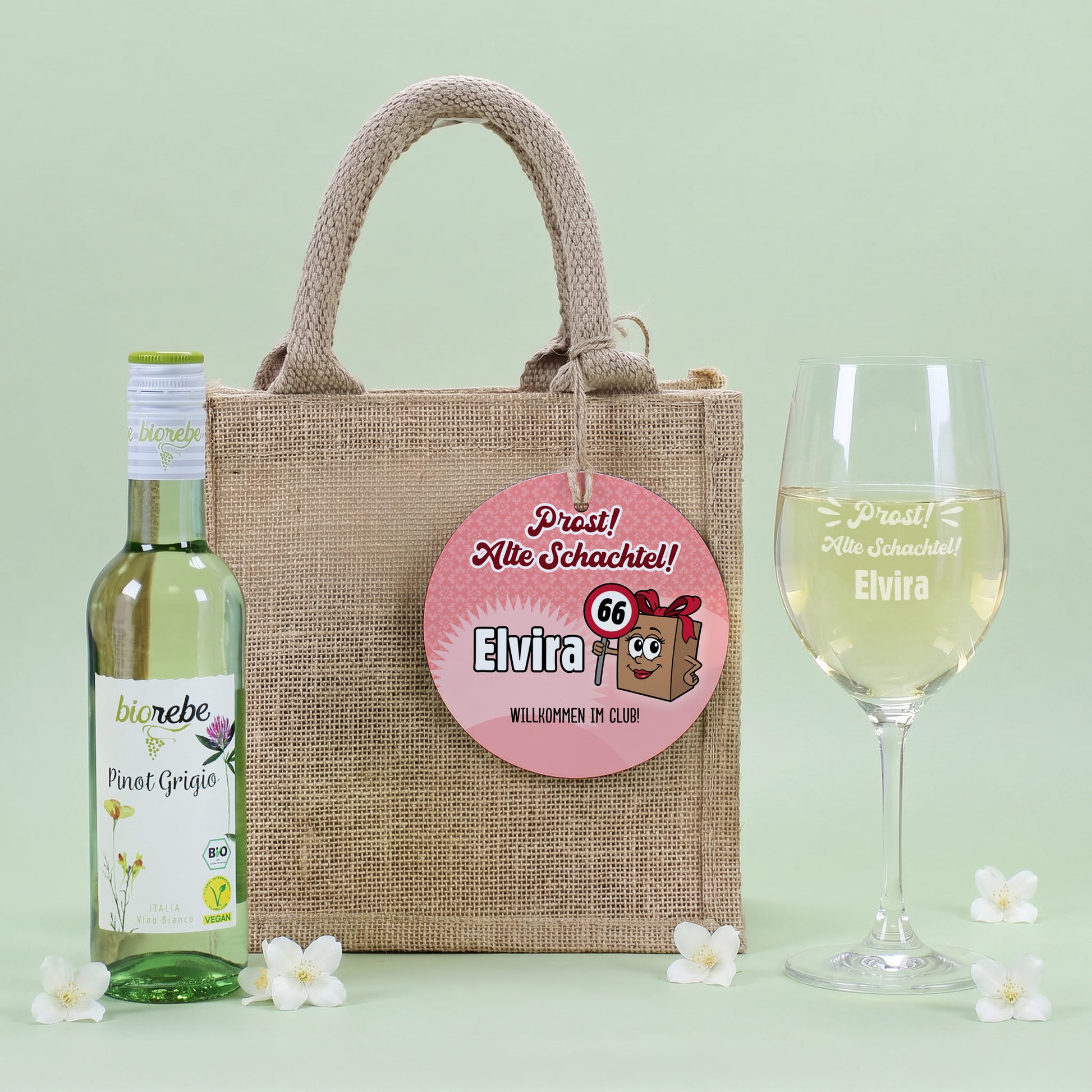 Biorebe Pinot Grigio Weißweinset mit Jutetasche, Anhänger Elvira 66 und graviertem Weinglas