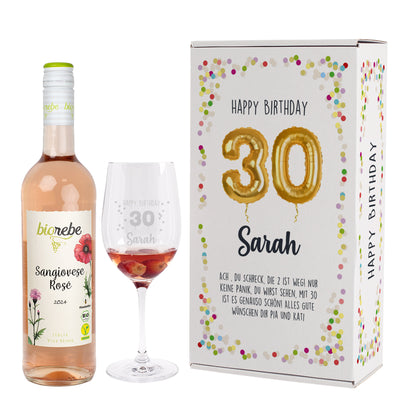 Drei Biorebe Weinsorten: Riesling, Sangiovese Rosé und Dornfelder in der Vorderansicht