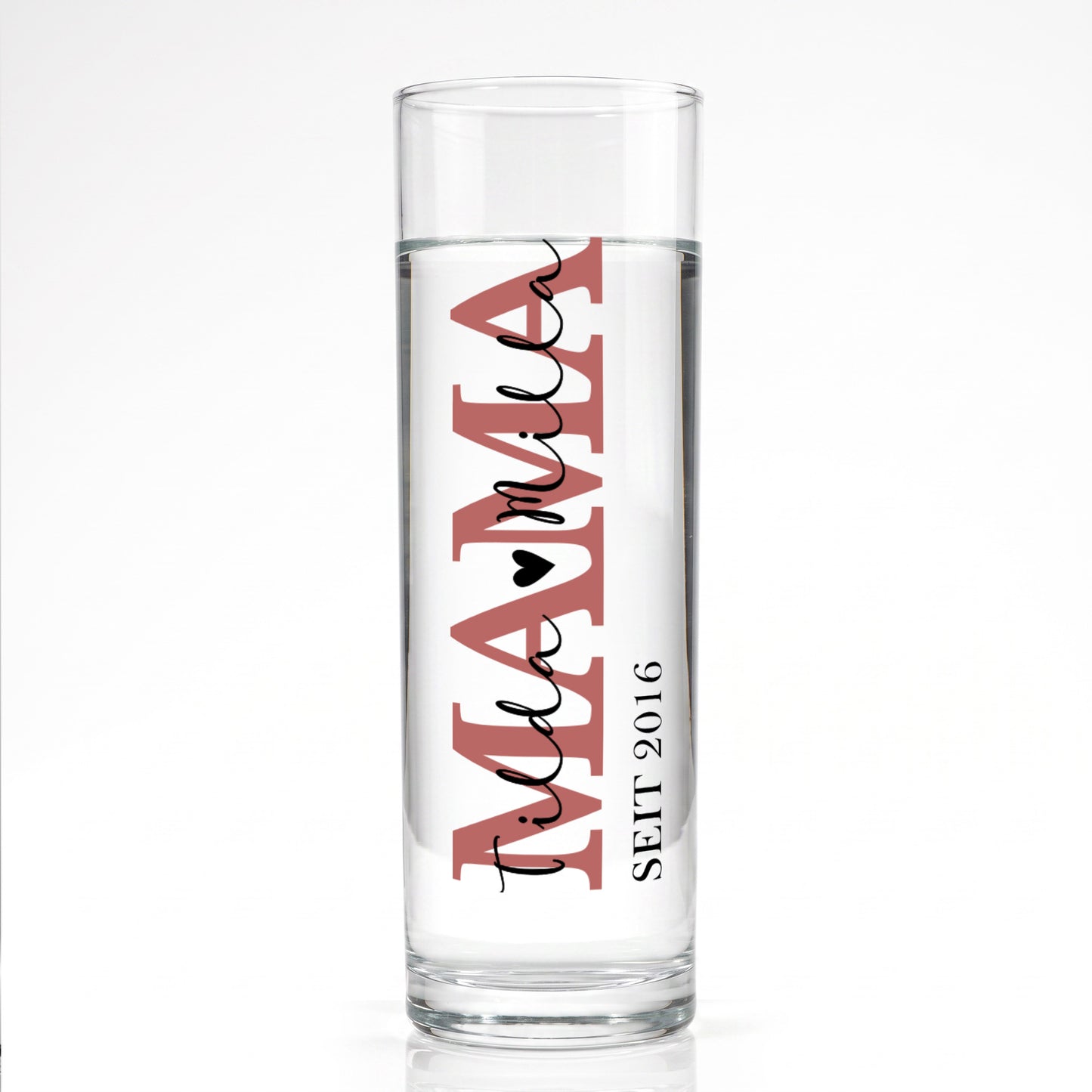 Personalisierte Knospenvase aus Glas mit MAMA Schriftzug, Tilda und Mila sowie Jahreszahl 2016