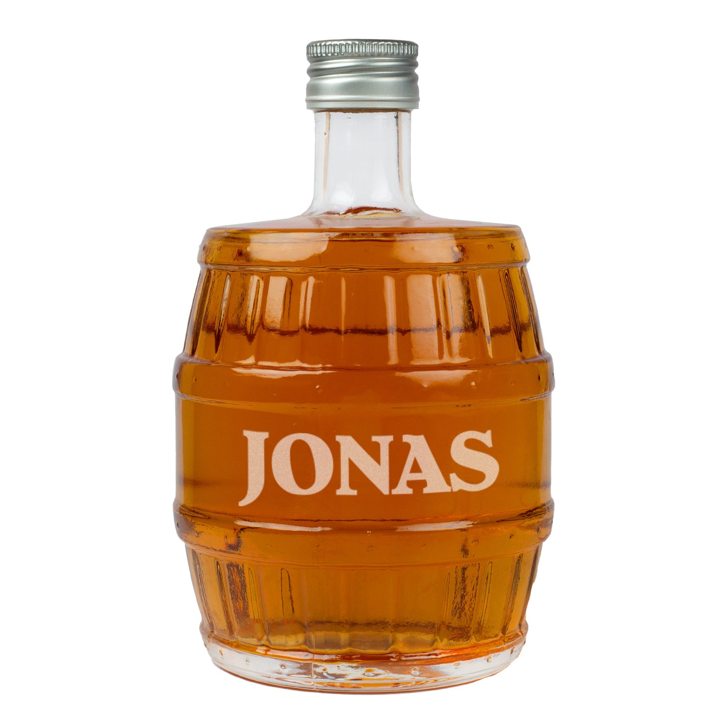 Whiskyflasche in Fassform mit Gravur JONAS, vor weißem Hintergrund freigestellt