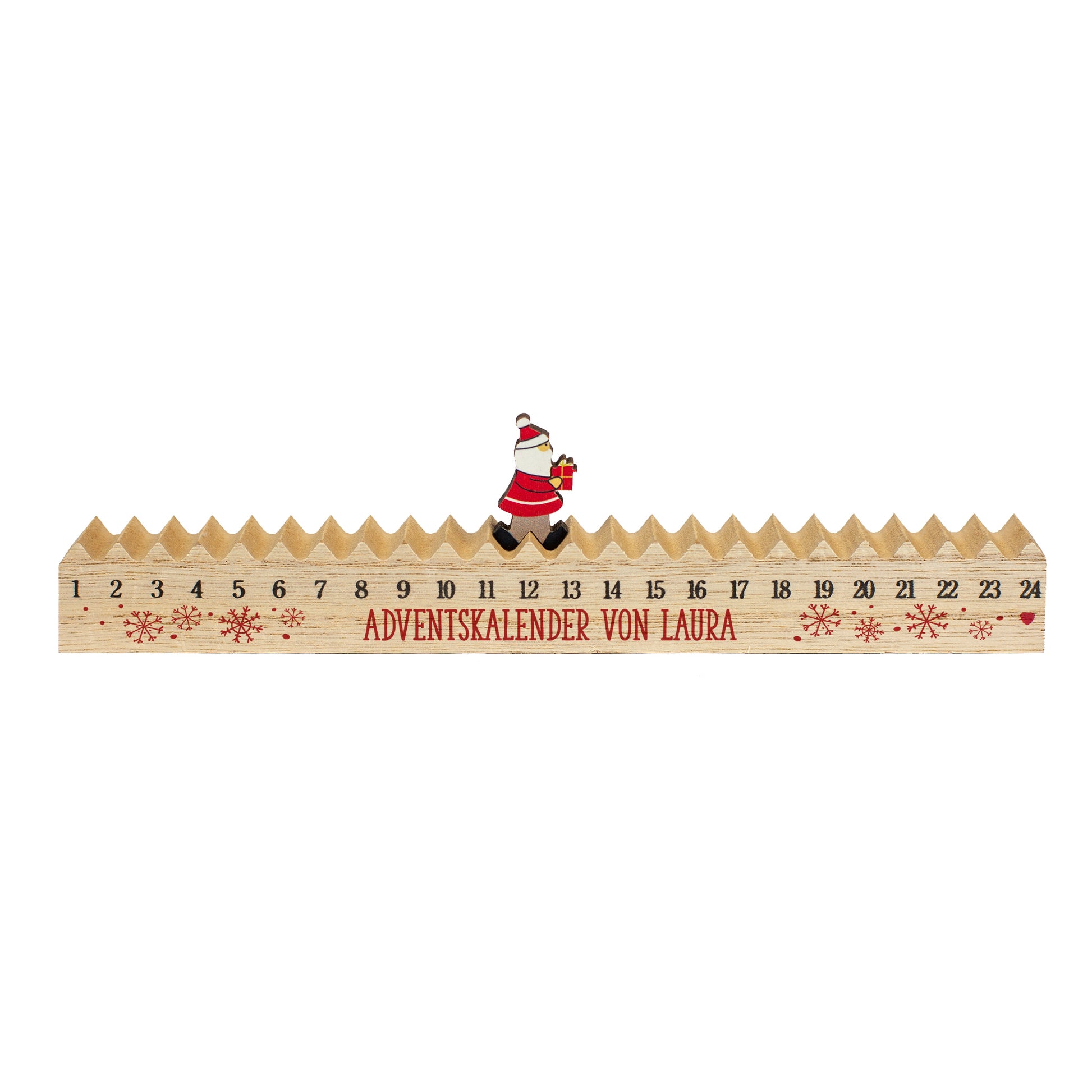 Freigestellter Holz-Adventskalender mit Santa-Figur, Zahlen von 1 bis 24 und rotem Aufdruck.
