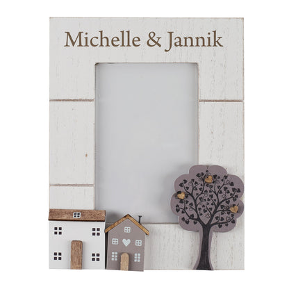 Personalisierter Holz Bilderrahmen mit Gravur Michelle & Jannik für 10 × 15 cm Foto