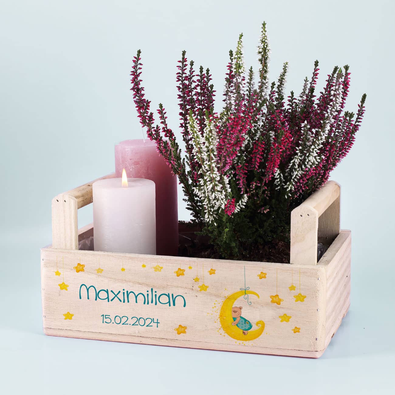 Personalisierter Geschenkkorb mit Name und Datum