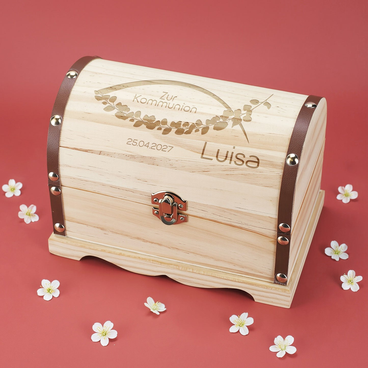 Schatztruhe zur Kommunion mit Name und Datum