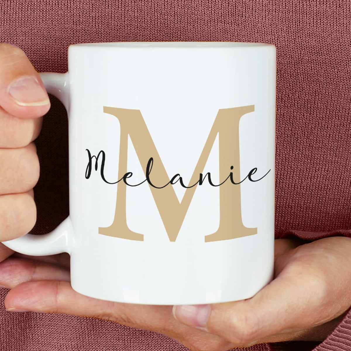 personalisierte Kaffeetasse mit Initiale und Namen eine persönliche Geschenkidee für Frauen und Männer in weiß oder goldglitzer –