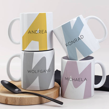 Tasse mit Monogramm