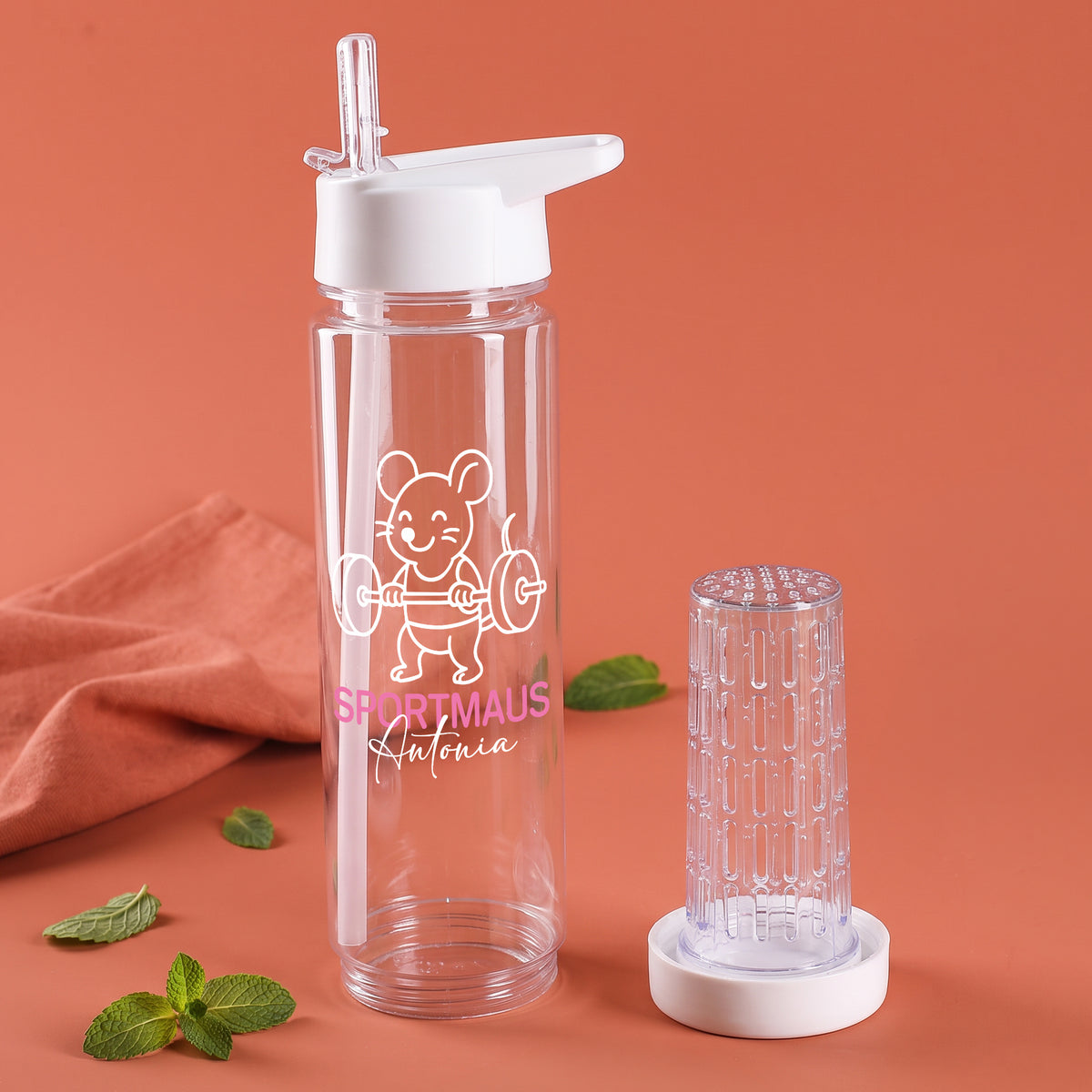 Personalisierte 740 ml Trinkflasche Sportmaus mit Name Antonia und separat herausgenommenem transparentem Fruchteinsatz