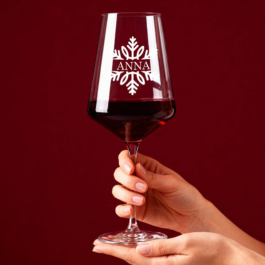 Weinglas von Leonardo mit Schneeflocken-Gravur und Name Anna