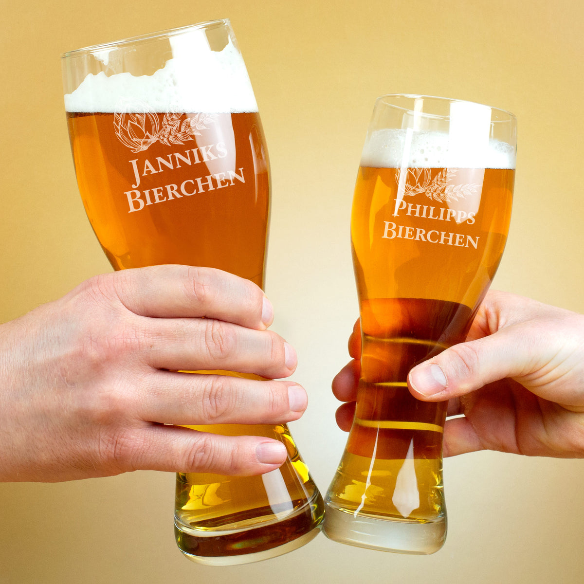 Weizenbierglas Bierchen mit Wunschname in zwei Größen –