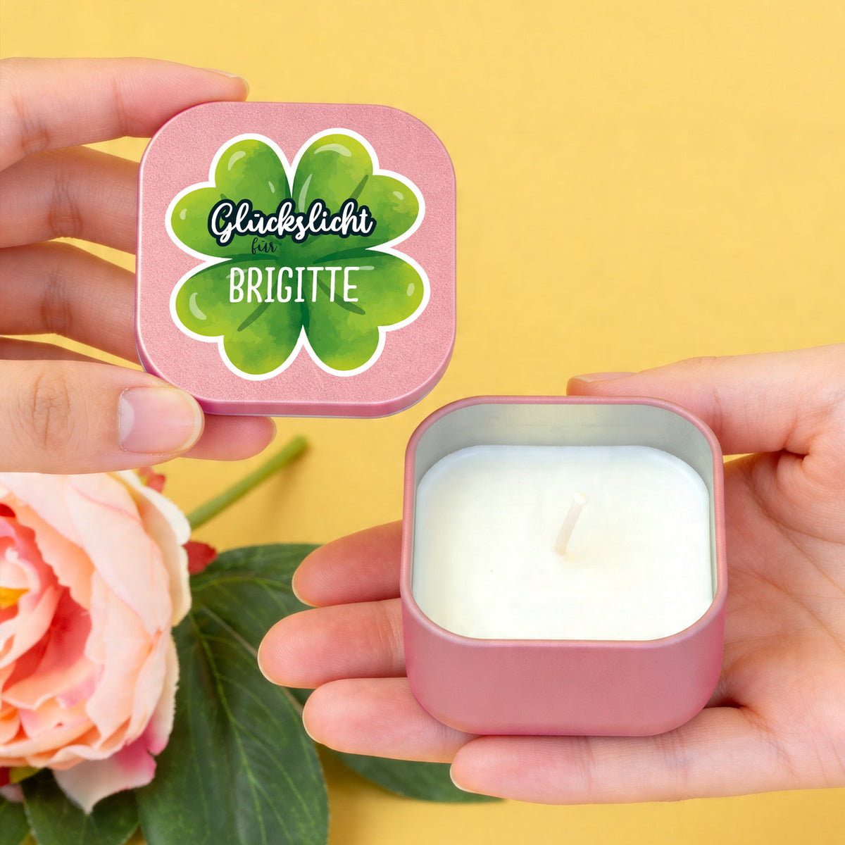 Personalisiertes Glückslicht in Roségold mit Kleeblatt Motiv und Name Brigitte