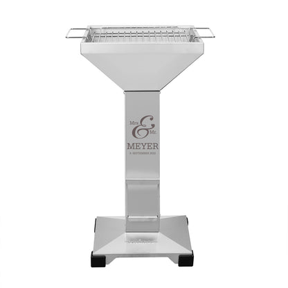 Gravierter Thüros T2 Edelstahl Säulengrill für Holzkohle als Hochzeitsgeschenk | Hochwertiger Grill