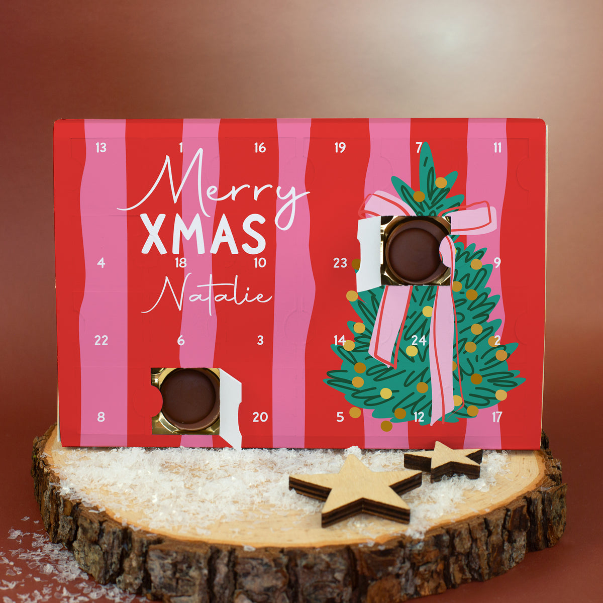 Toffifee Adventskalender mit geöffneten Türchen und Name Natalie im Merry Xmas Design