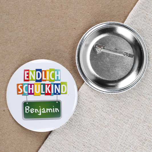 Button zur Einschulung mit Name personalisiert